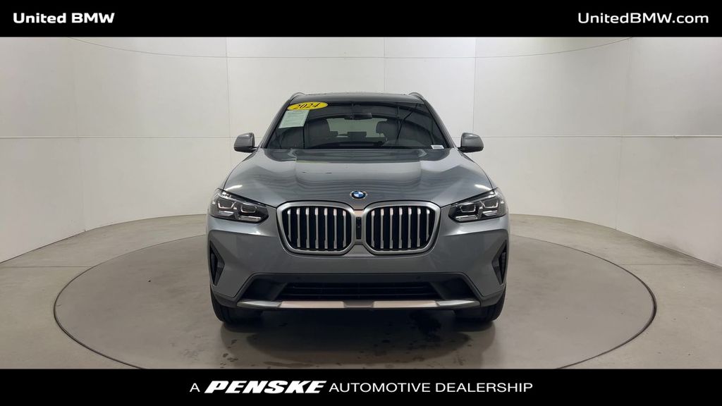 Thumbnail: 2024 BMW X3 - 3