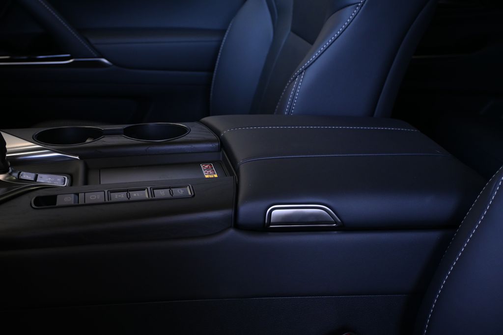 Thumbnail: 2026 Lexus LX - 20