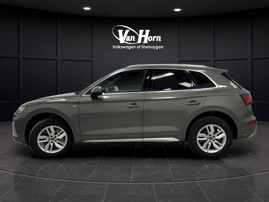Used 2023 Chronos Gray Metallic Audi 45 S line Premium image 11