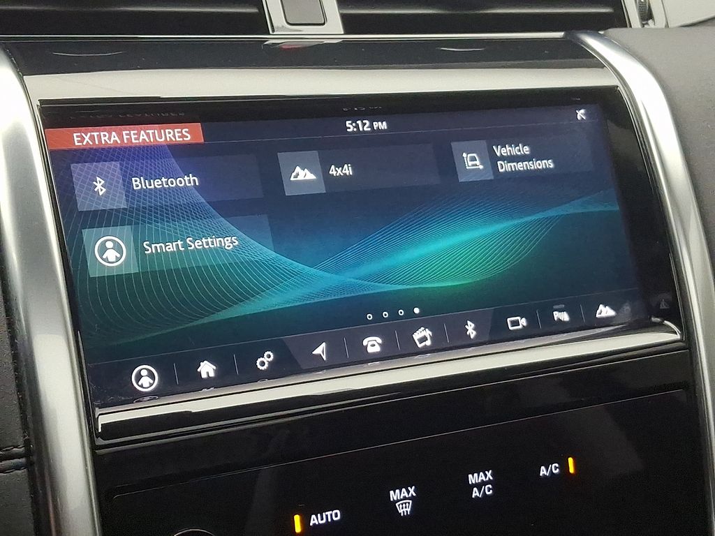 Thumbnail: 2020 Land Rover Discovery Sport - 26