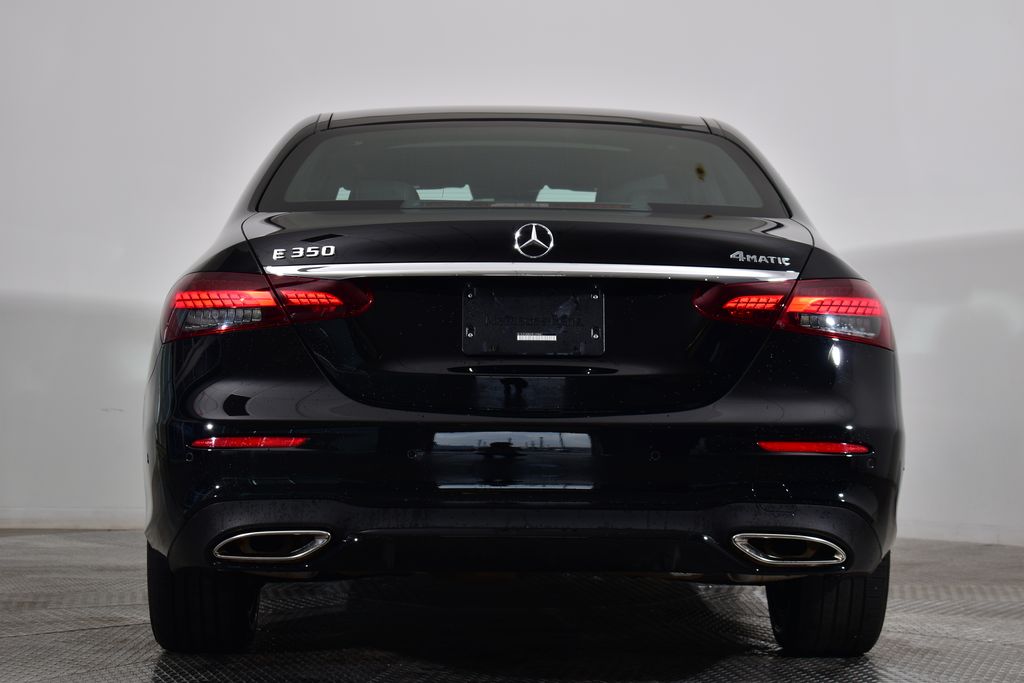 Thumbnail: 2023 Mercedes-Benz E-Class - 4