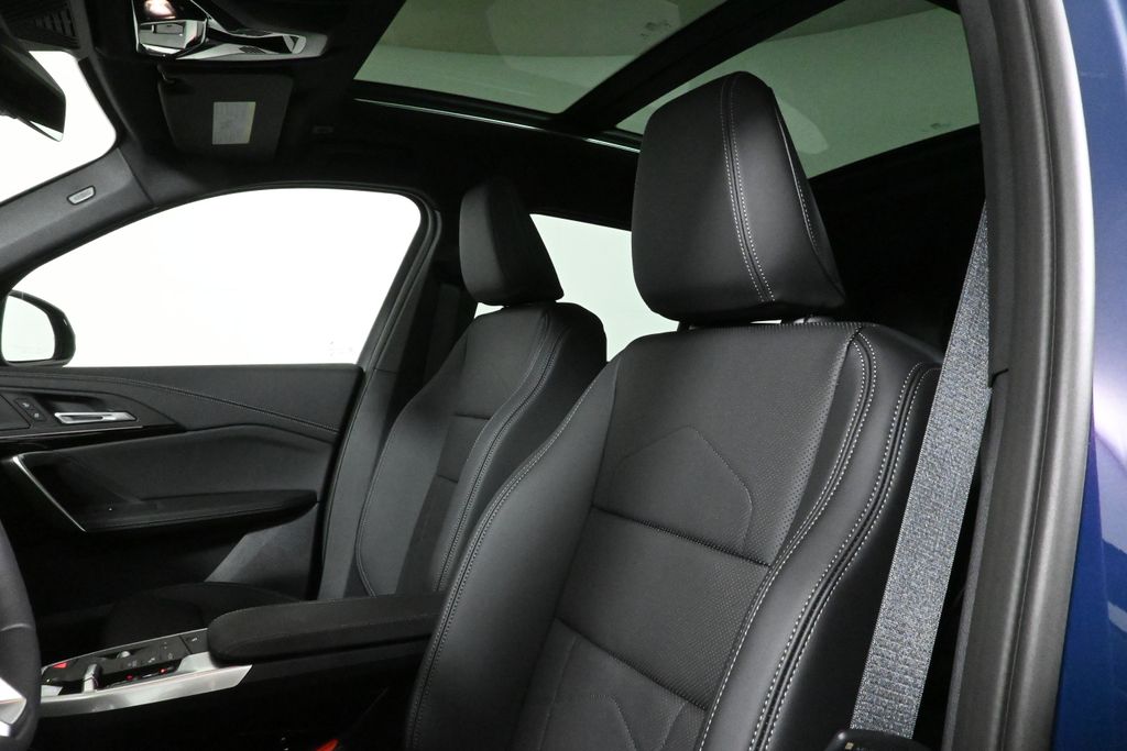 Thumbnail: 2026 BMW X1 - 16