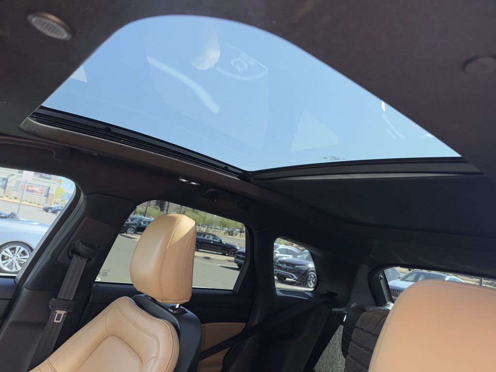 2021 Lincoln Corsair Grand Touring 8