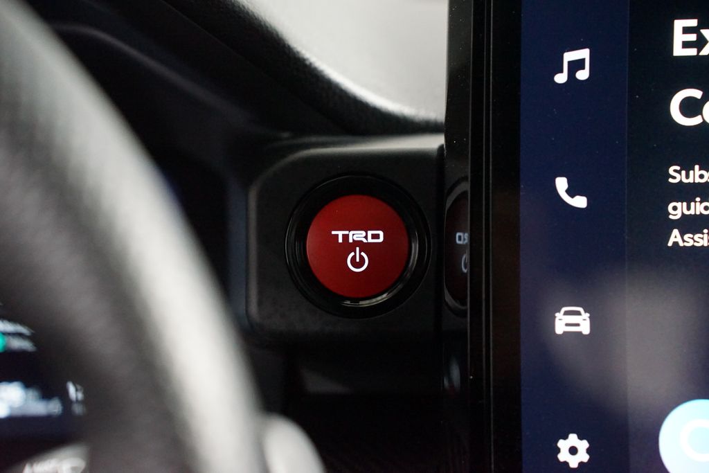 Thumbnail: 2024 Toyota Tacoma - 18