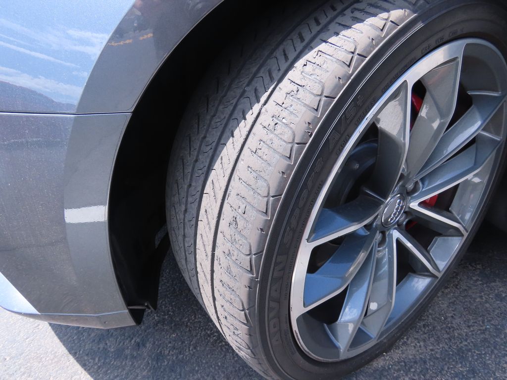 Thumbnail: 2018 Audi S5 - 14