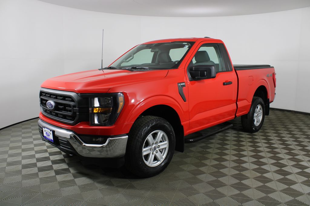 View vehicle photo 3