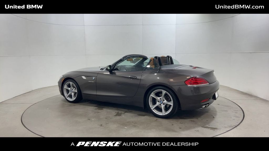 Thumbnail: 2011 BMW Z4 - 6