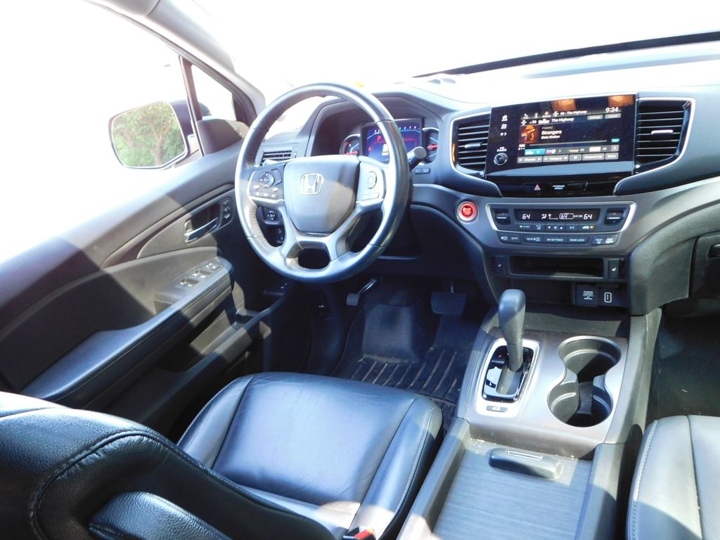 Thumbnail: 2019 Honda Pilot - 7