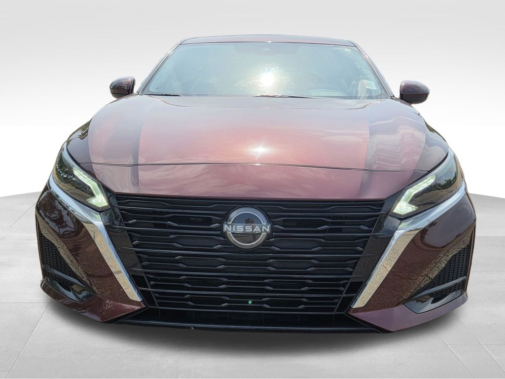 Used 2023 Nissan Altima Sedan