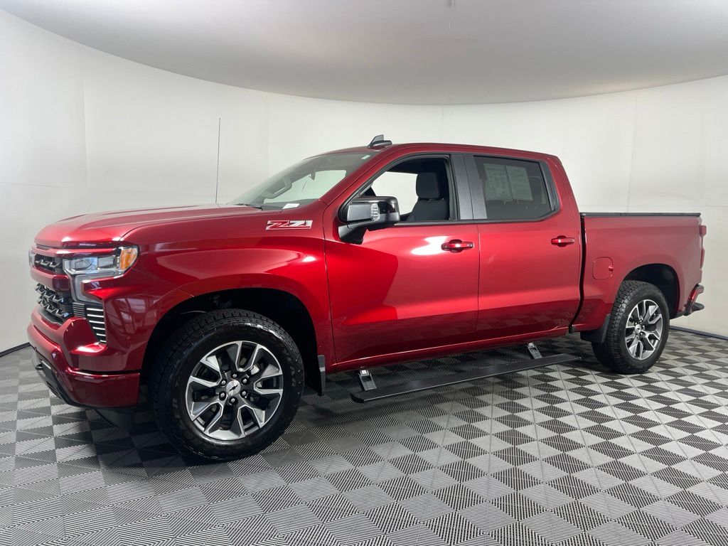 Thumbnail: 2025 Chevrolet Silverado 1500 - 2