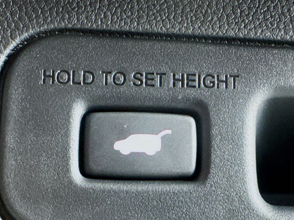 Used Car 2025 Honda Pilot  Ex-l For Sale Under $40,000 In Austin, Texas