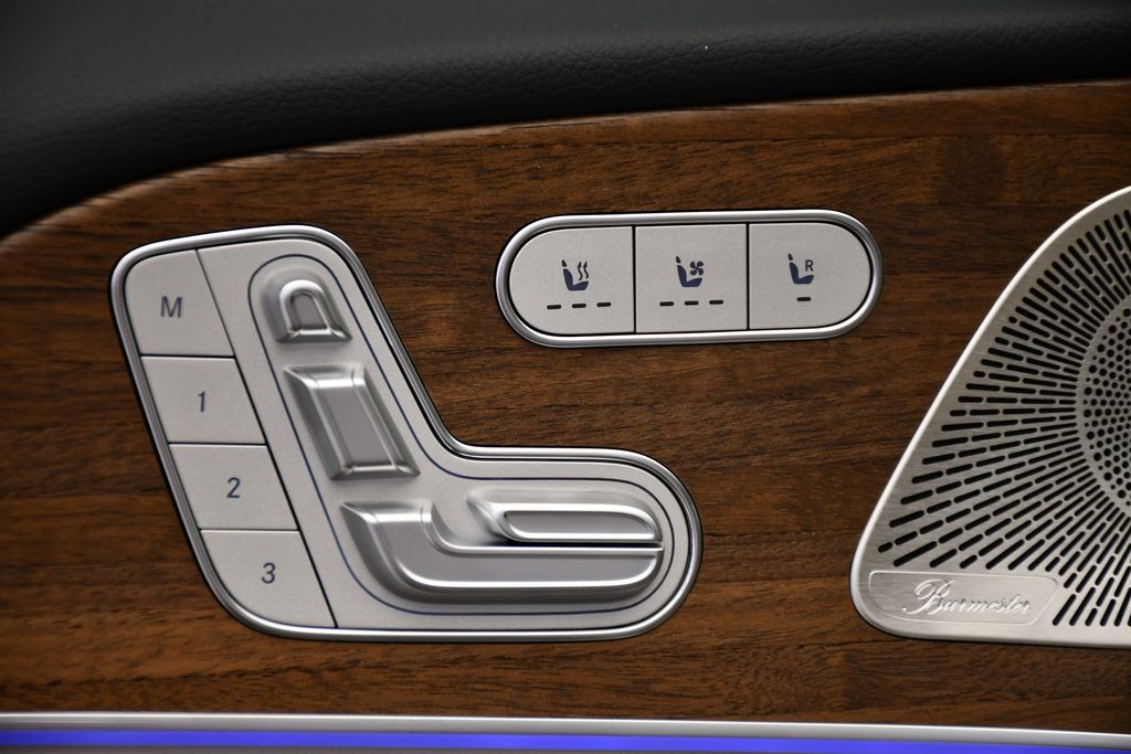 Thumbnail: 2026 Mercedes-Benz GLE - 32