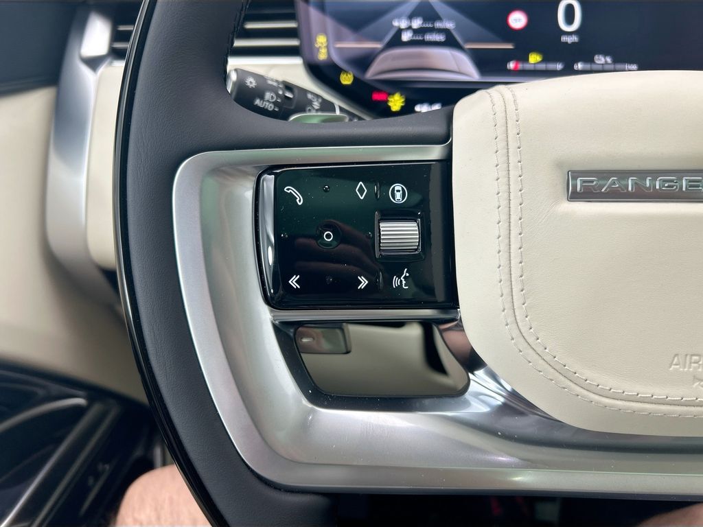 Thumbnail: 2026 Land Rover Range Rover - 12