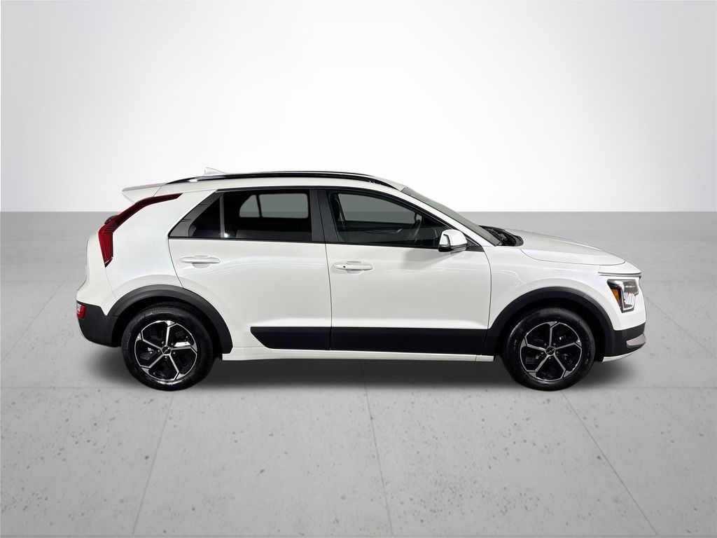 2025 Kia Niro Plug-In Hybrid EX