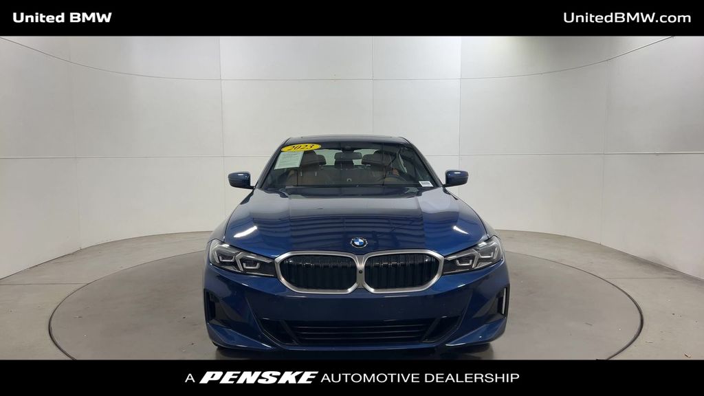 Thumbnail: 2023 BMW 3 Series - 3