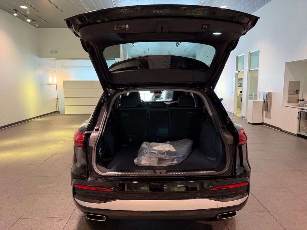 used 2025 Audi Q5 car, priced at $46,983