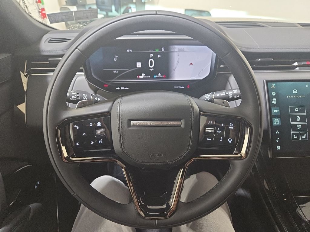 New 2026 Black Land Rover Dynamic SE image 10