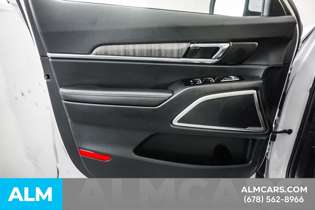 Used 2024 White Kia EX image 48