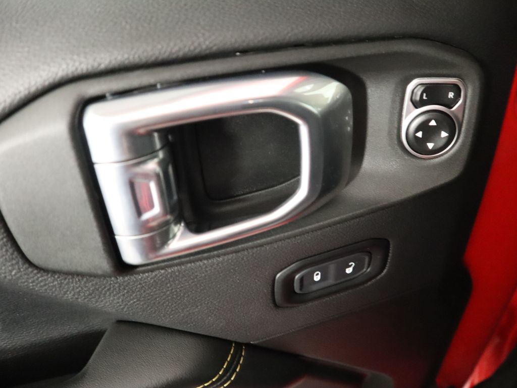 Thumbnail: 2024 Jeep Wrangler - 24