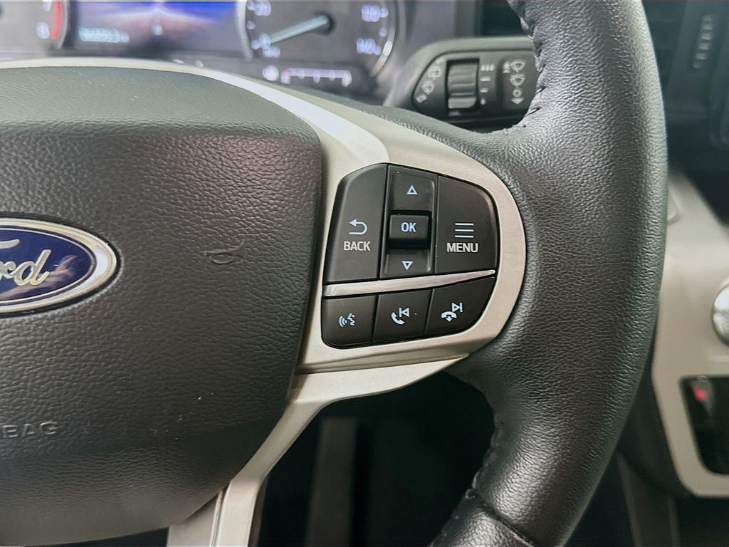 Used 2023 Gray Ford XLT image 26