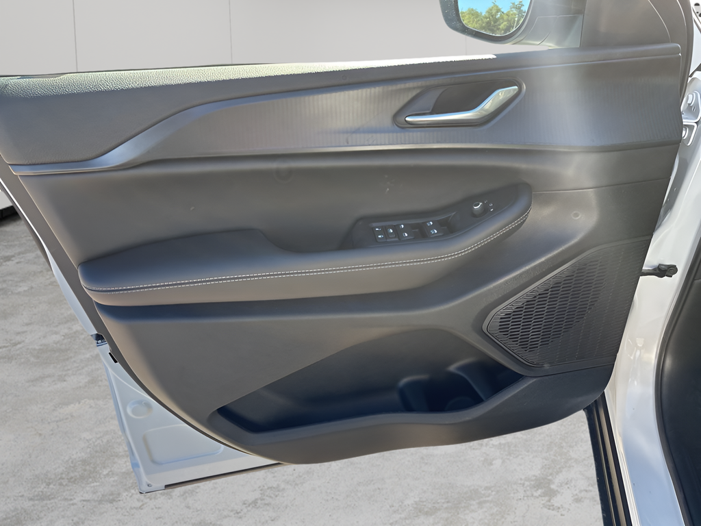 New Car 2025 Jeep Grand Cherokee  For Sale Under $40,000 In Austin, Texas