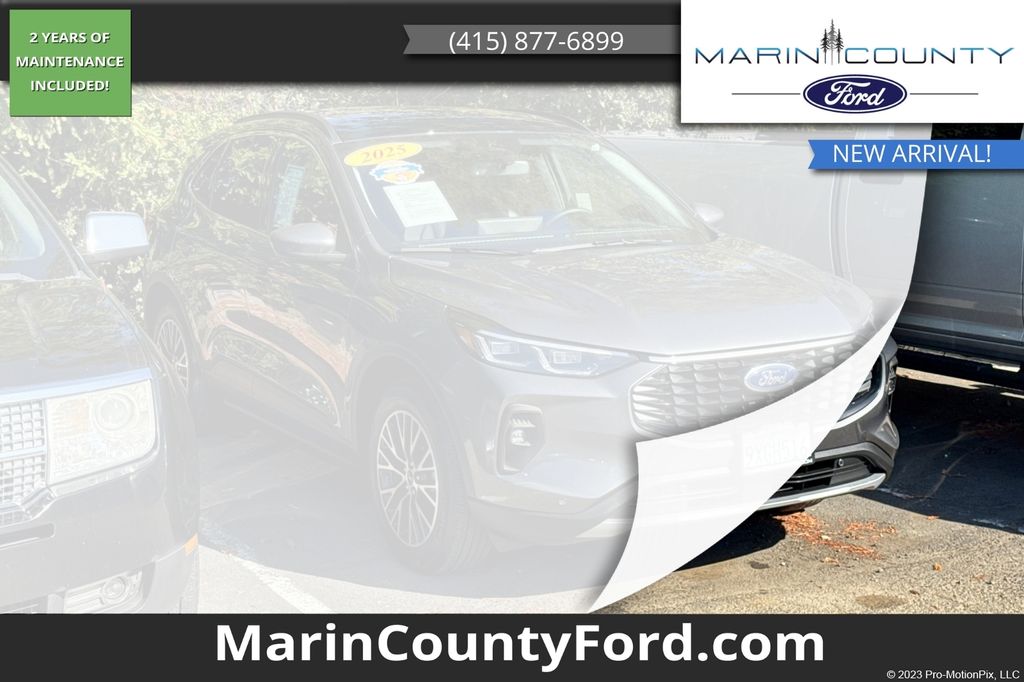  2025 Ford Escape Hybrid Plug-in FWD   