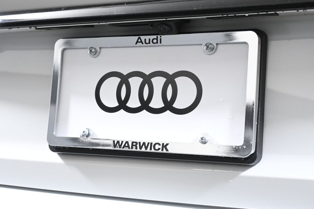 Thumbnail: 2023 Audi Q7 - 14