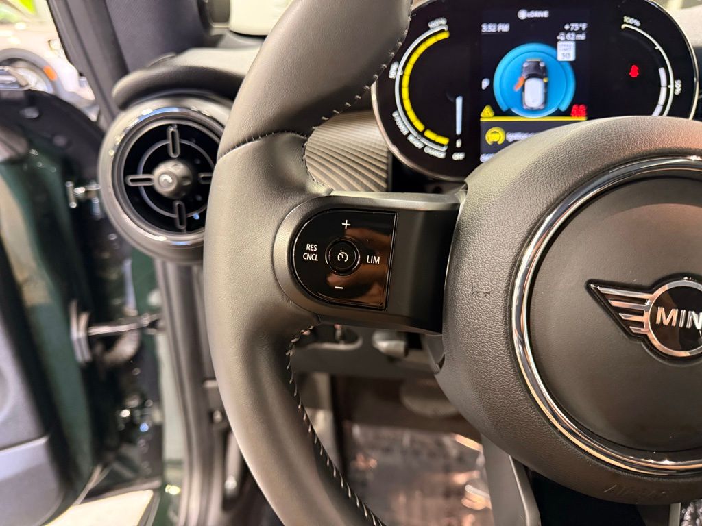 2023 MINI Cooper Base 15