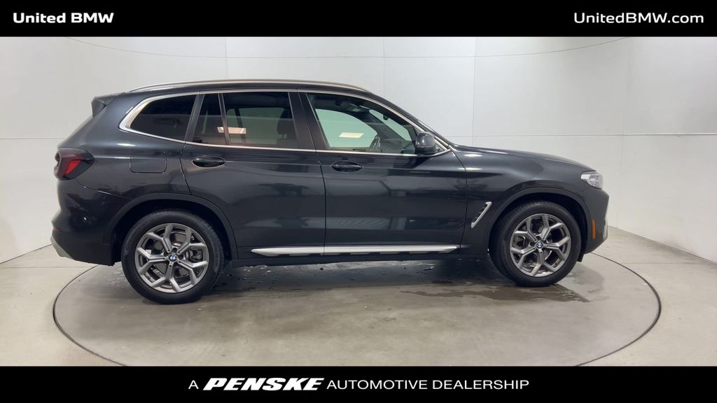 Thumbnail: 2024 BMW X3 - 9