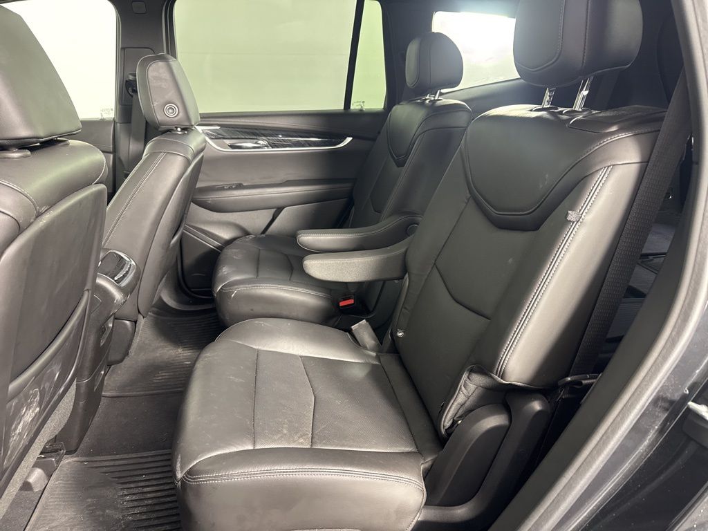 Thumbnail: 2020 Cadillac XT6 - 19