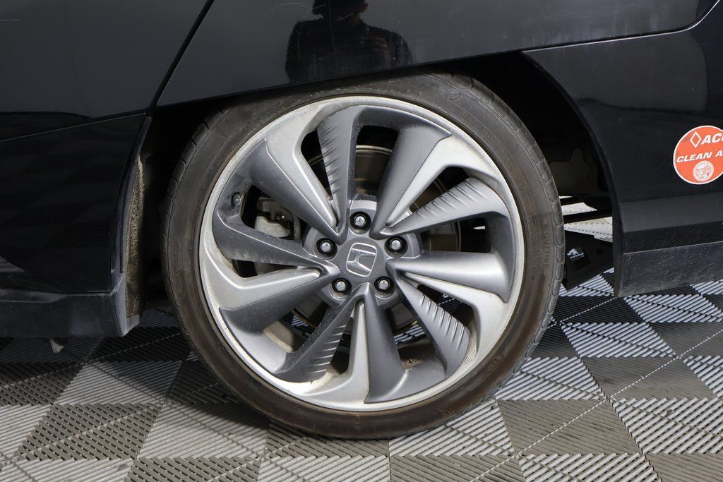 Thumbnail: 2018 Honda Clarity - 14