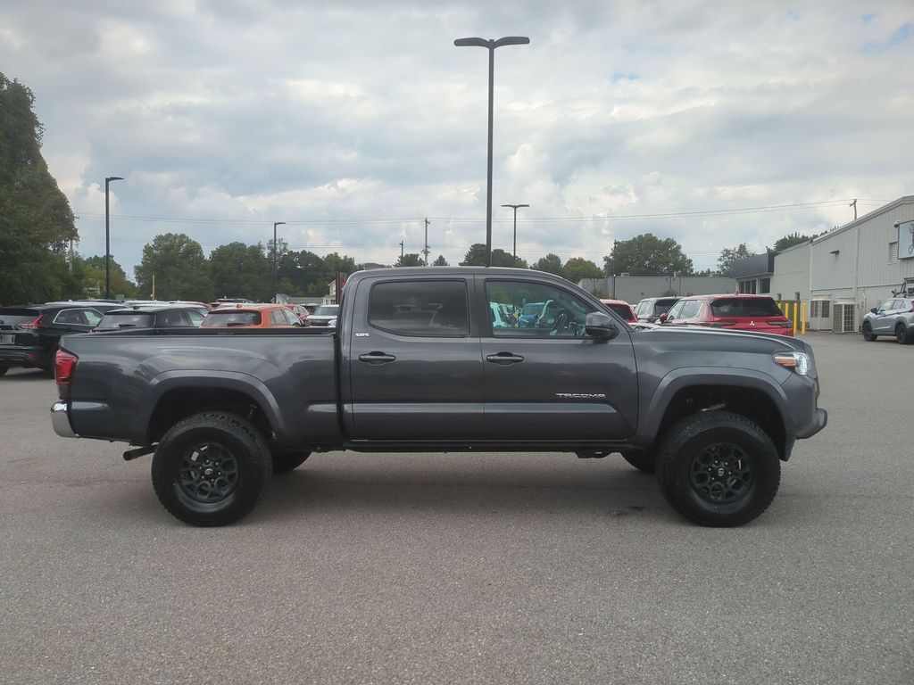 2020 Toyota Tacoma SR5 V6
