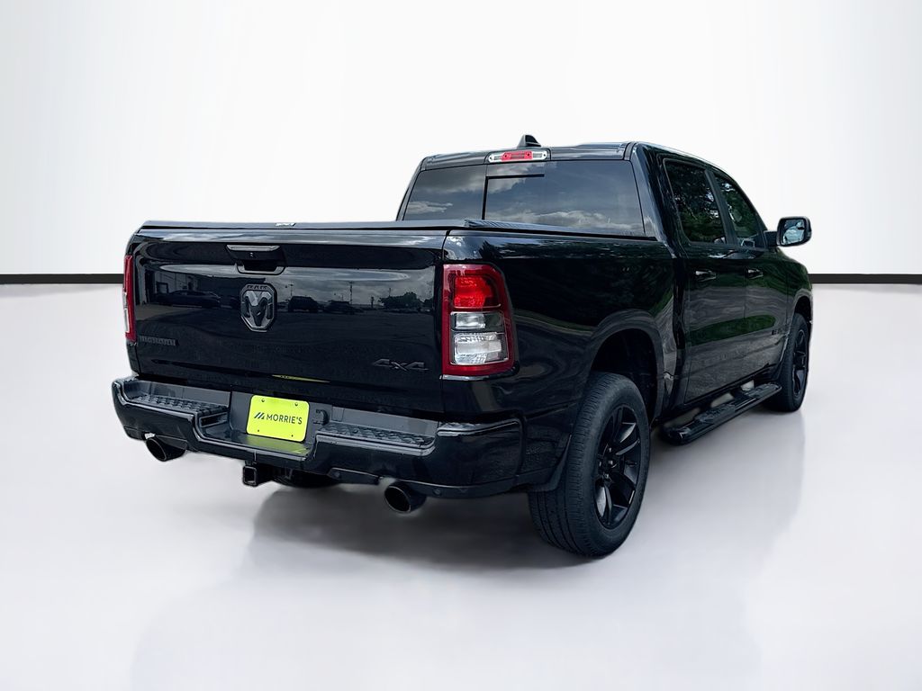 View vehicle photo 5