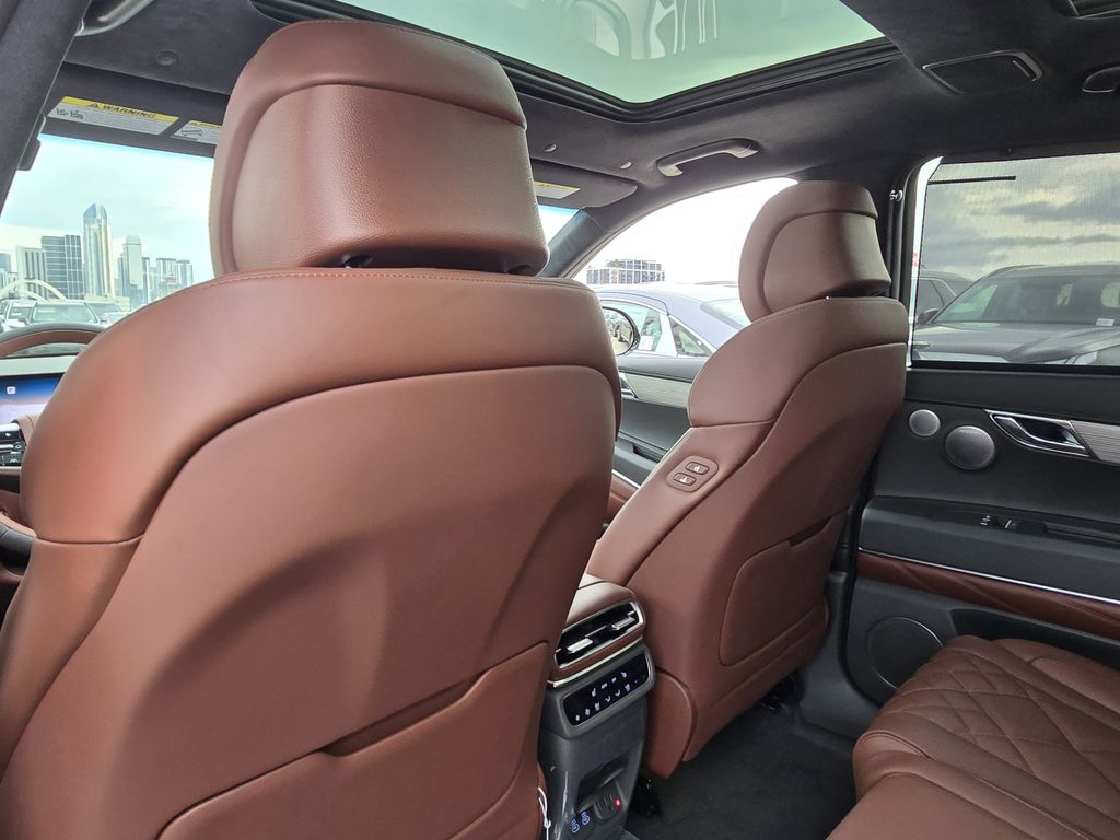 2025 GENESIS GV80 Prestige - Photo 11