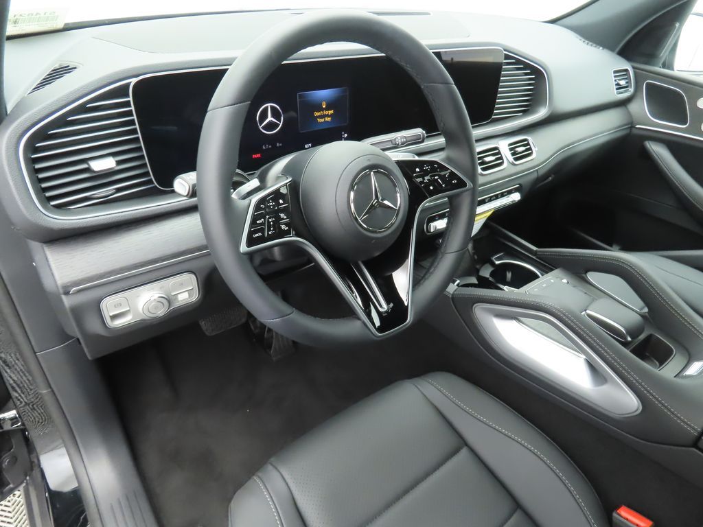 Thumbnail: 2026 Mercedes-Benz GLE - 9