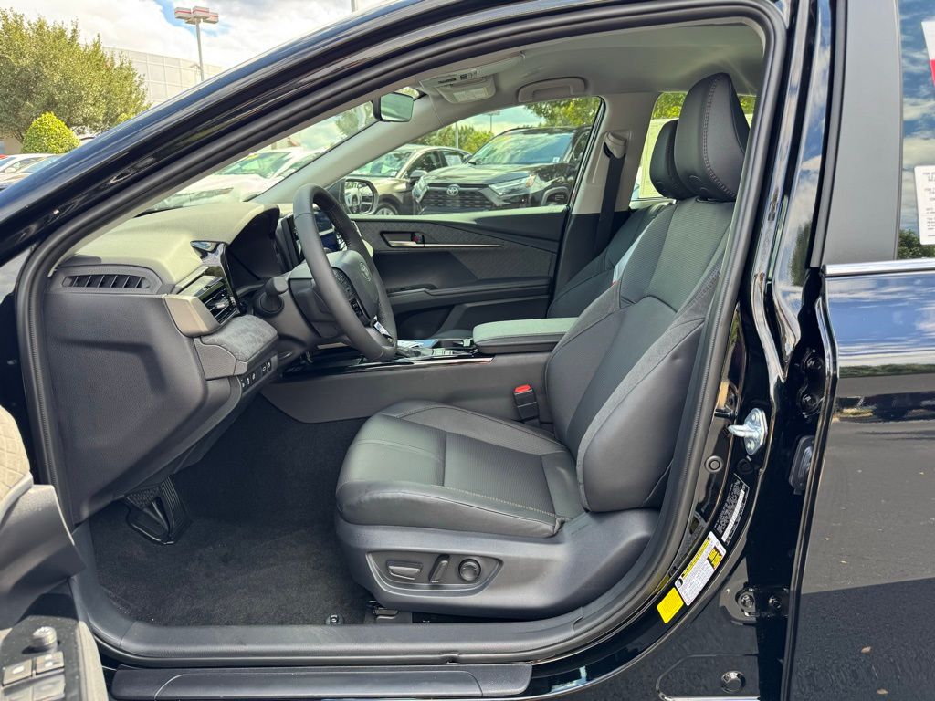2026 Toyota Camry XLE photo 15