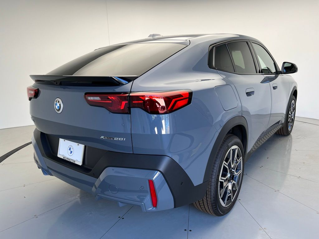 2025 BMW X2 xDrive28i 3