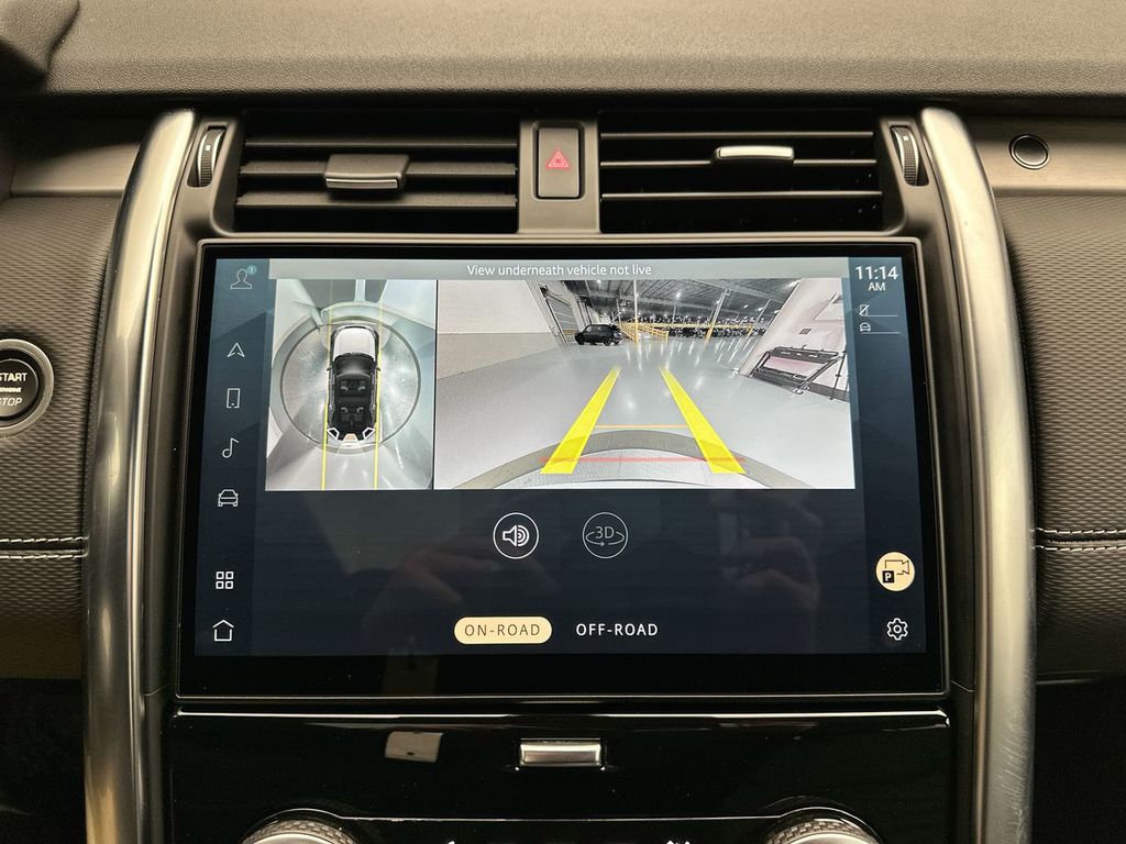 2023 Land Rover Discovery R-Dynamic S 18