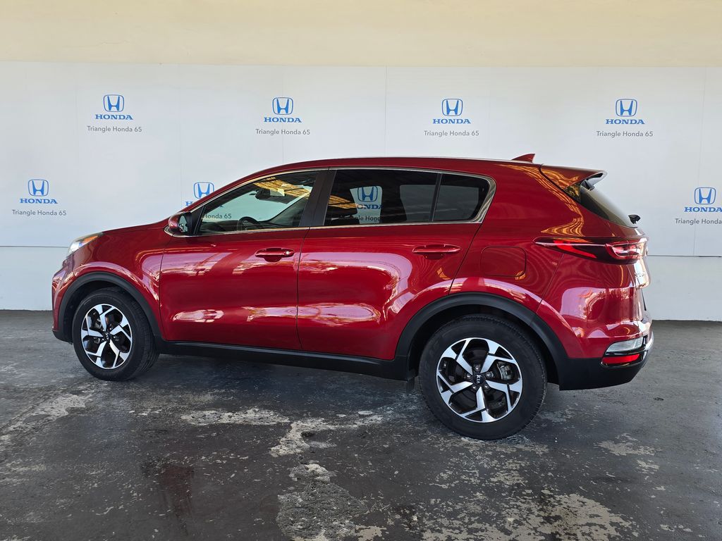 Thumbnail: 2022 Kia Sportage - 4
