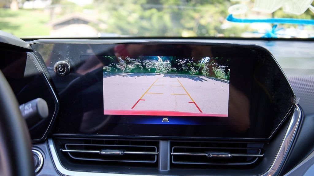 Used 2024 Chevrolet Trax ACTIV 4D Sport Utility