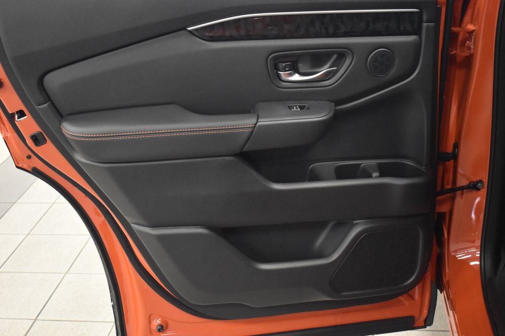 Thumbnail: 2026 Honda Passport - 23