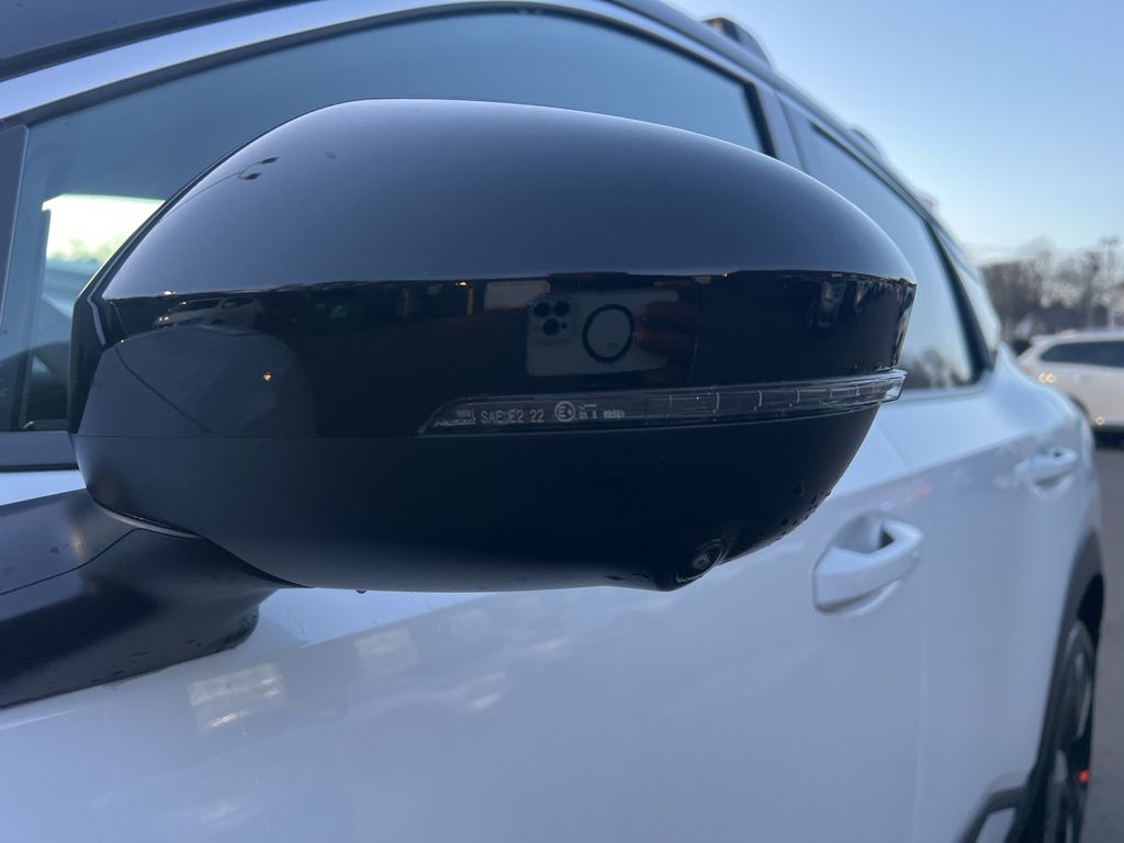2026 Nissan KICKS SR AWD - Photo 10