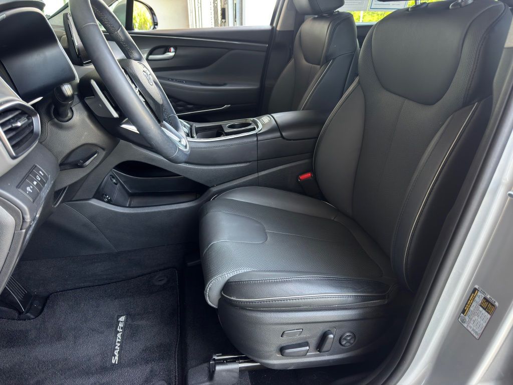 2023 Hyundai Santa Fe Limited Silver at Community Toyota