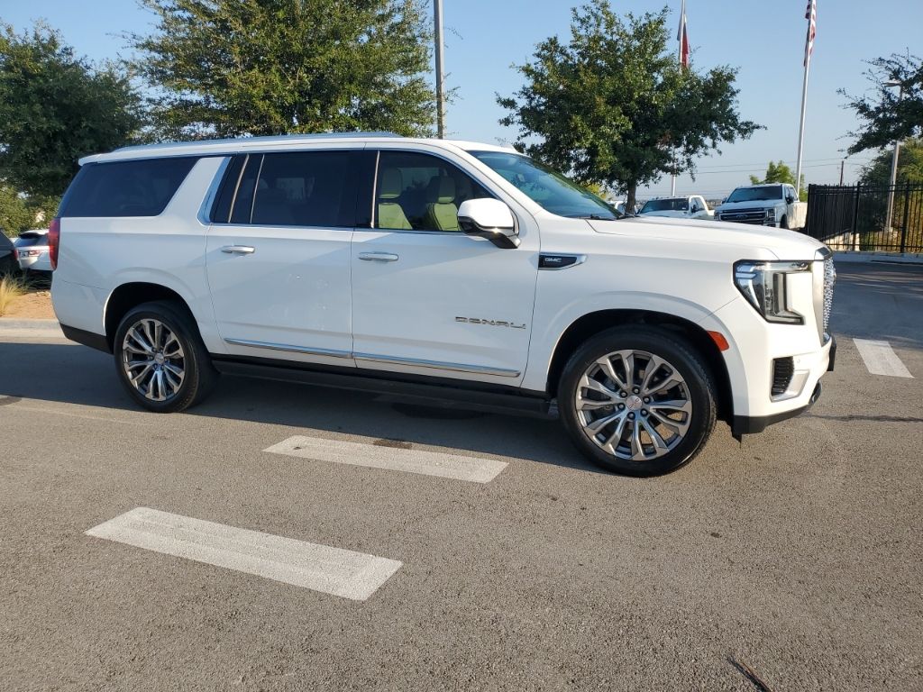 2021 Gmc Yukon Xl  Denali In Austin, Texas