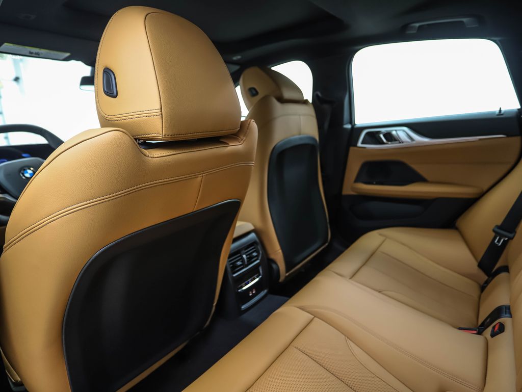 Thumbnail: 2025 BMW 4 Series - 20