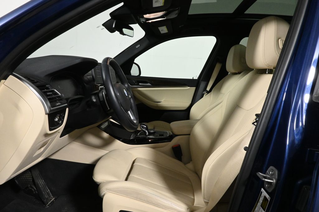 Thumbnail: 2022 BMW X3 - 3