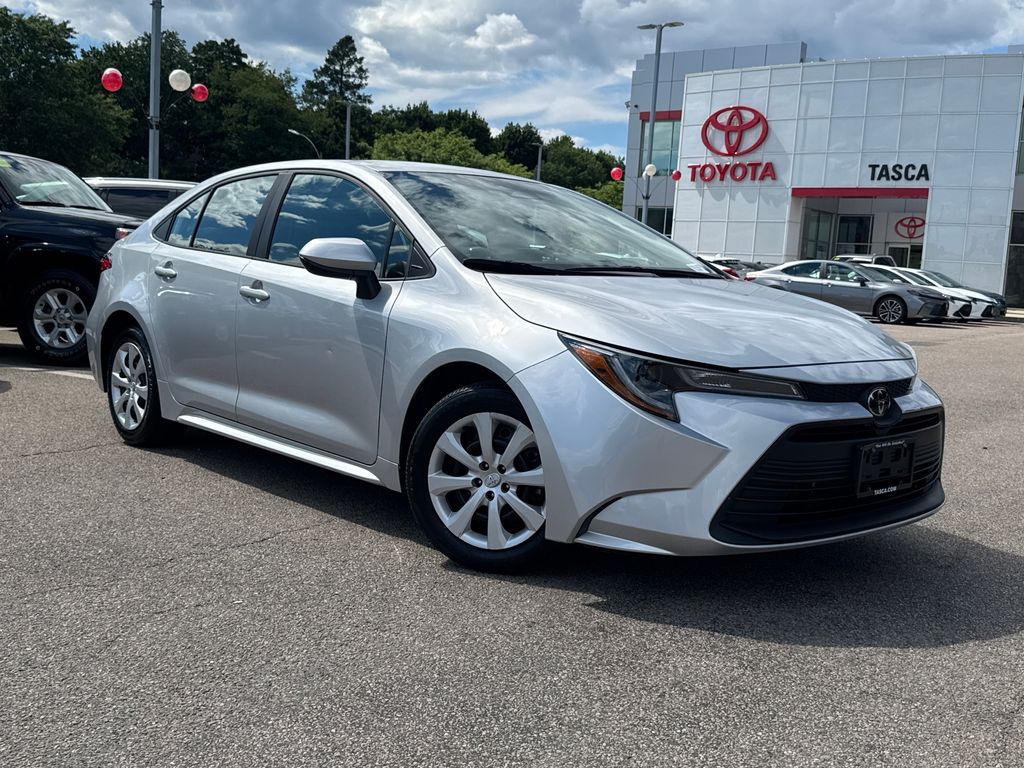 Classic Silver Metallic 2024 Toyota Corolla Sedan Front-Wheel Drive Continuously Variable Transmission