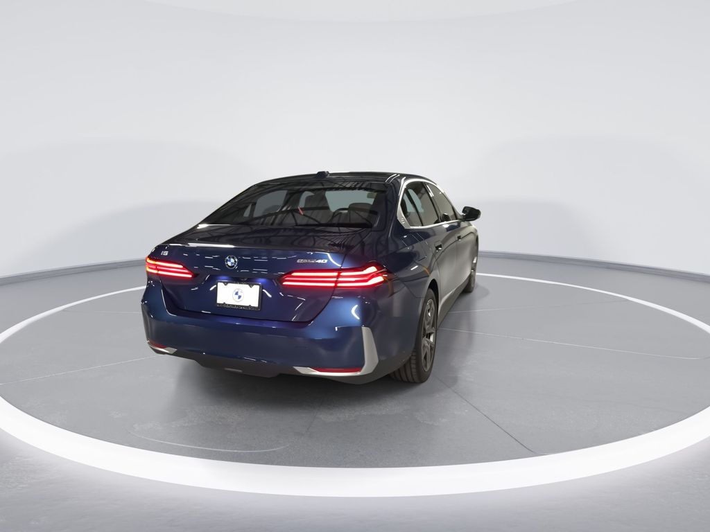 2024 BMW i5 eDrive40 7