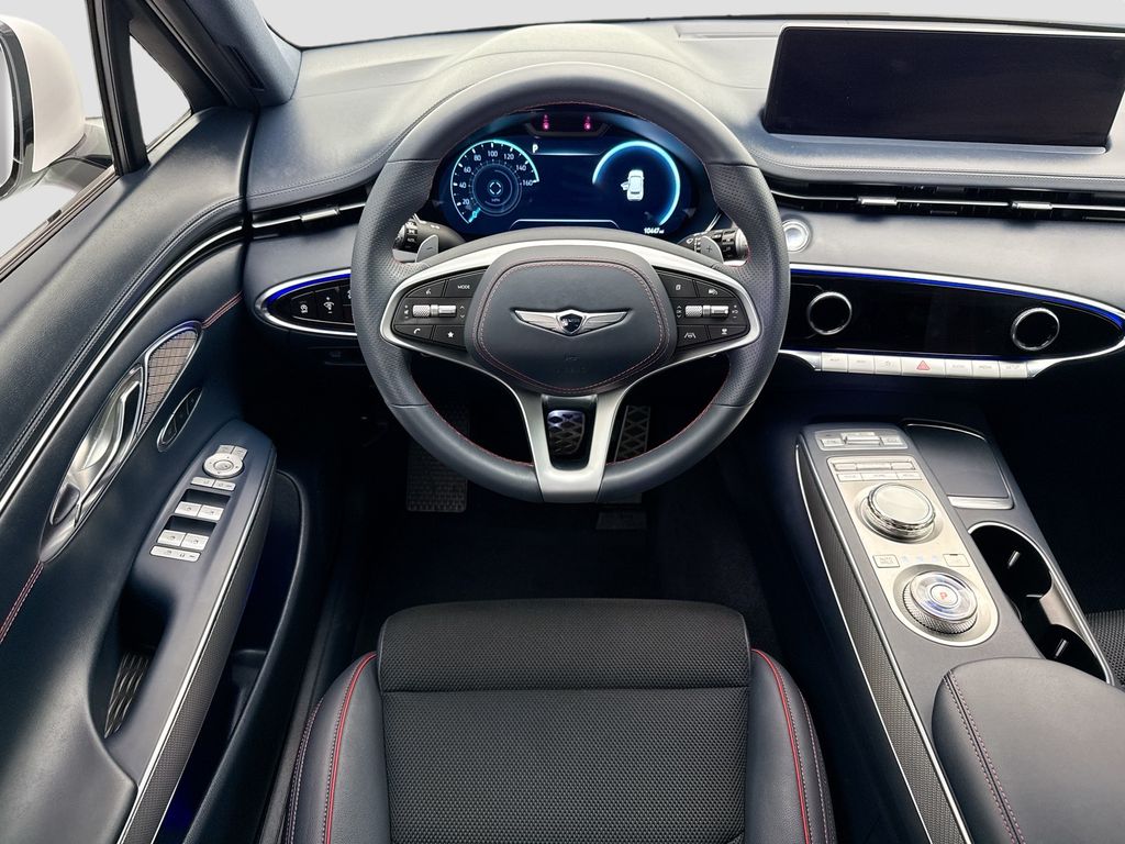 Thumbnail: 2023 Genesis GV70 - 10