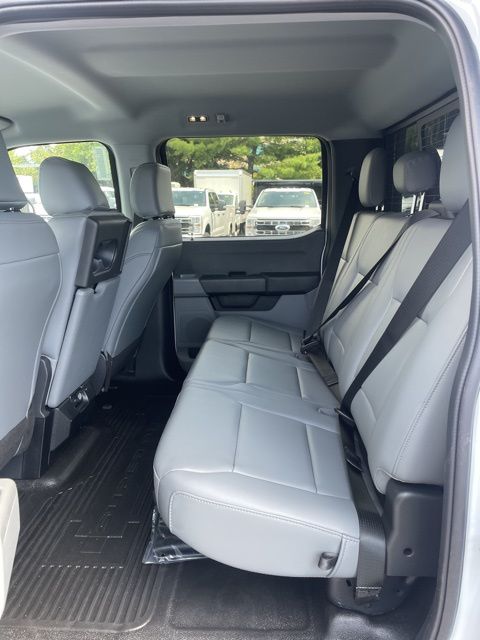 2025 Ford F-550 Chassis XL